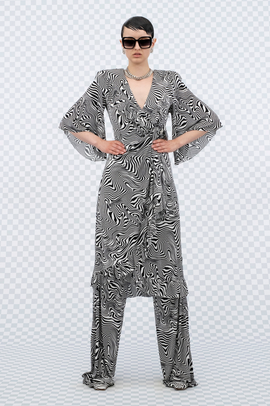 Vetements İlkbahar/Yaz 2022 Koleksiyonu | "Bir Matrix'te mi Yaşıyoruz?"