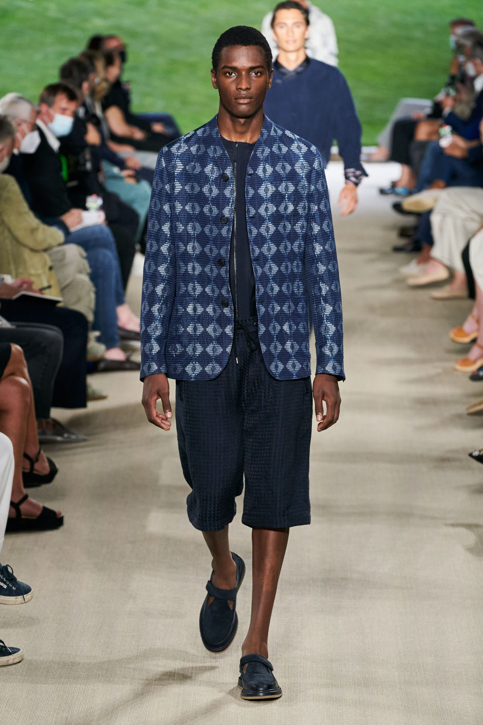 Giorgio Armani İlkbahar / Yaz 2022 Erkek Giyim Koleksiyonu