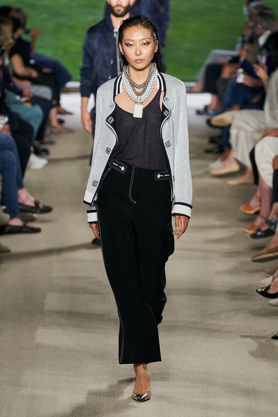 Giorgio Armani İlkbahar / Yaz 2022 Erkek Giyim Koleksiyonu