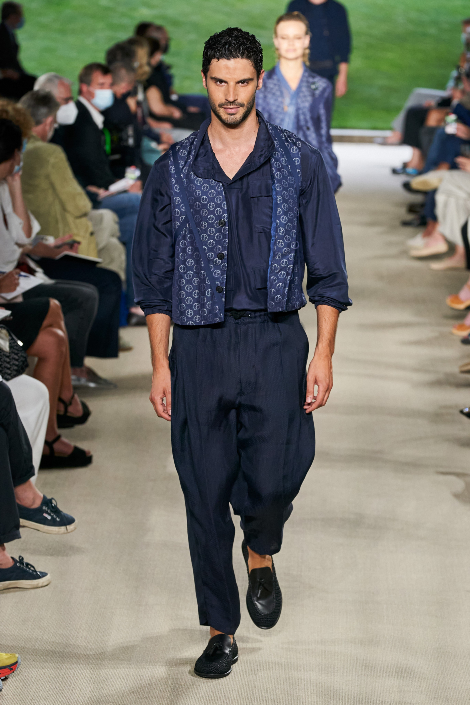 Giorgio Armani İlkbahar / Yaz 2022 Erkek Giyim Koleksiyonu