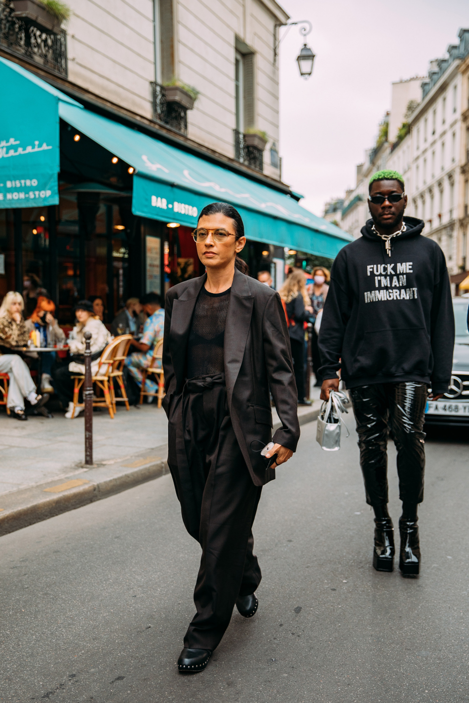 Paris Erkek Moda Haftası İlkbahar/Yaz 2022 Sokak Stili