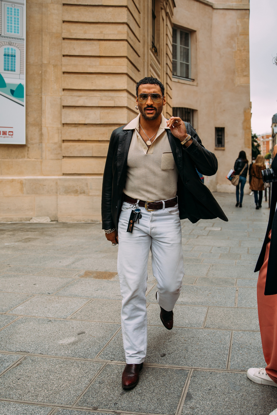 Paris Erkek Moda Haftası İlkbahar/Yaz 2022 Sokak Stili