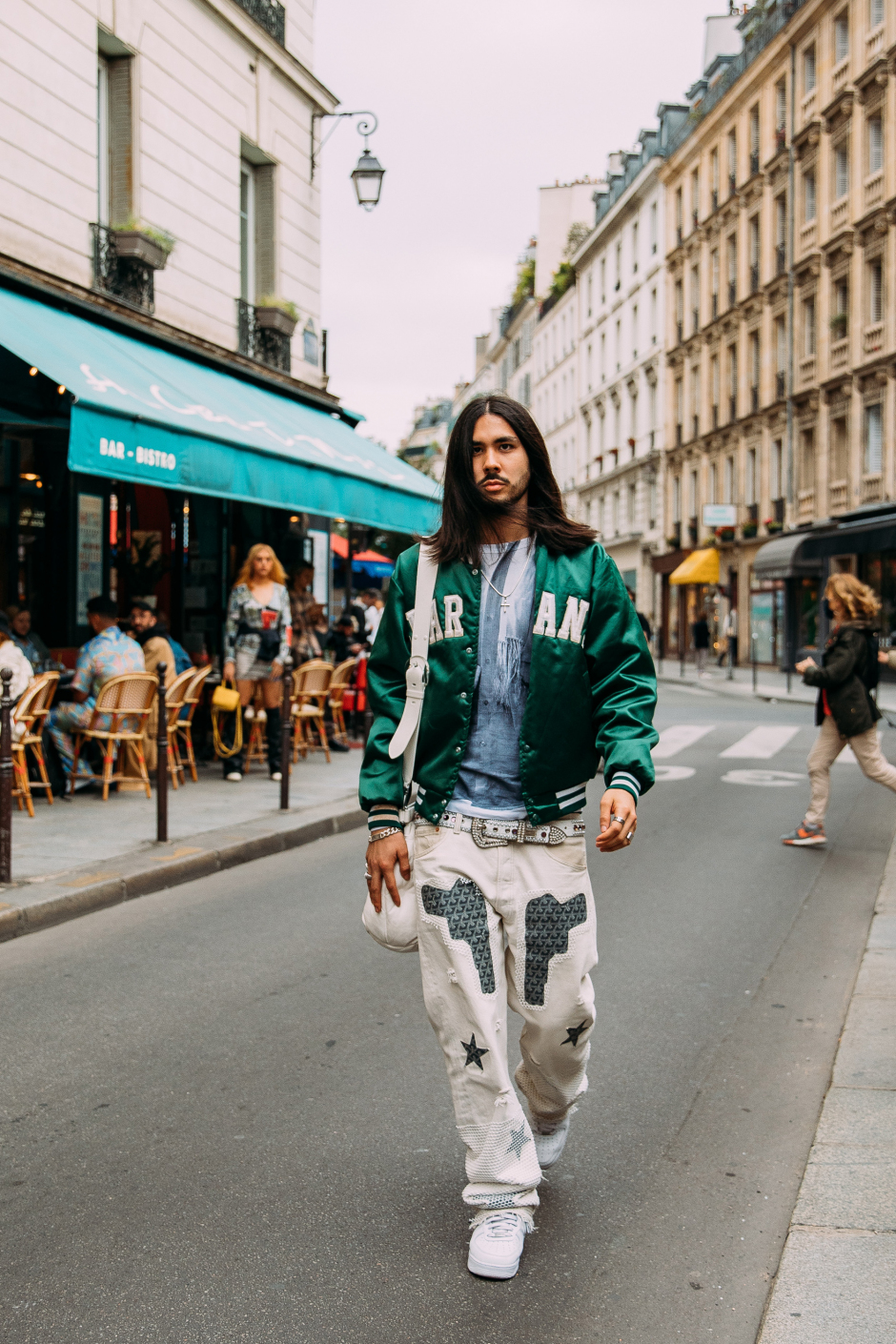 Paris Erkek Moda Haftası İlkbahar/Yaz 2022 Sokak Stili