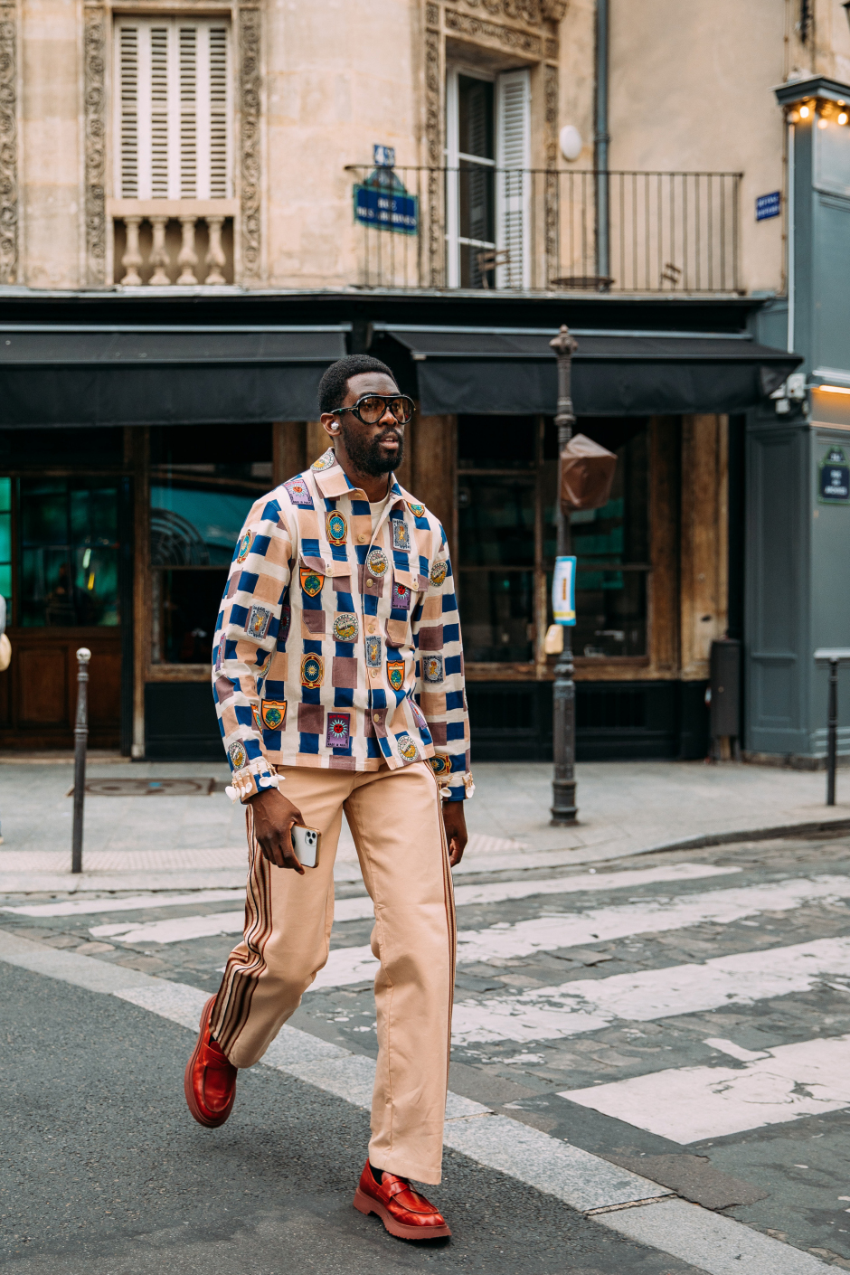 Paris Erkek Moda Haftası İlkbahar/Yaz 2022 Sokak Stili