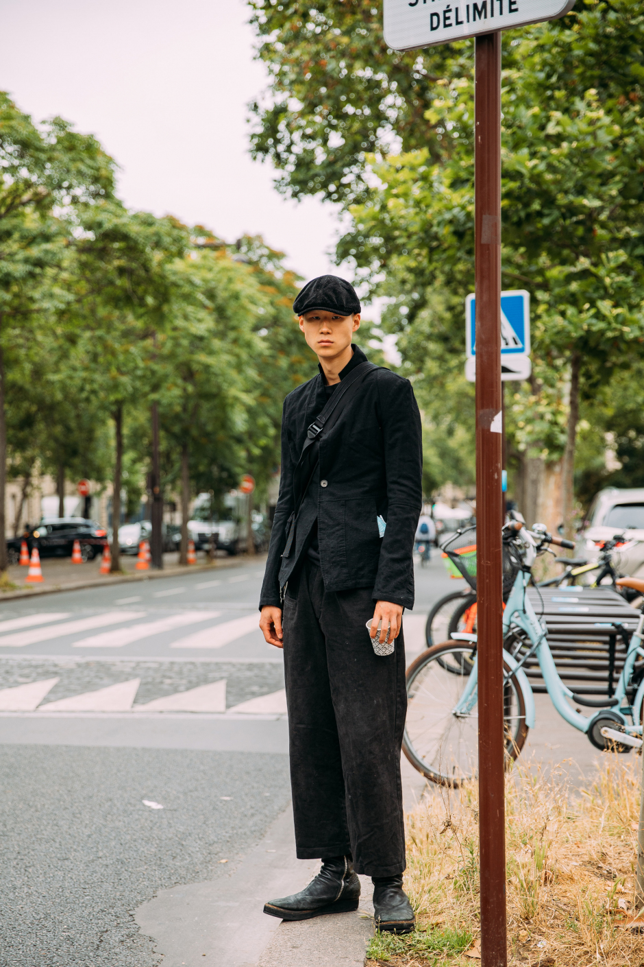 Paris Erkek Moda Haftası İlkbahar/Yaz 2022 Sokak Stili