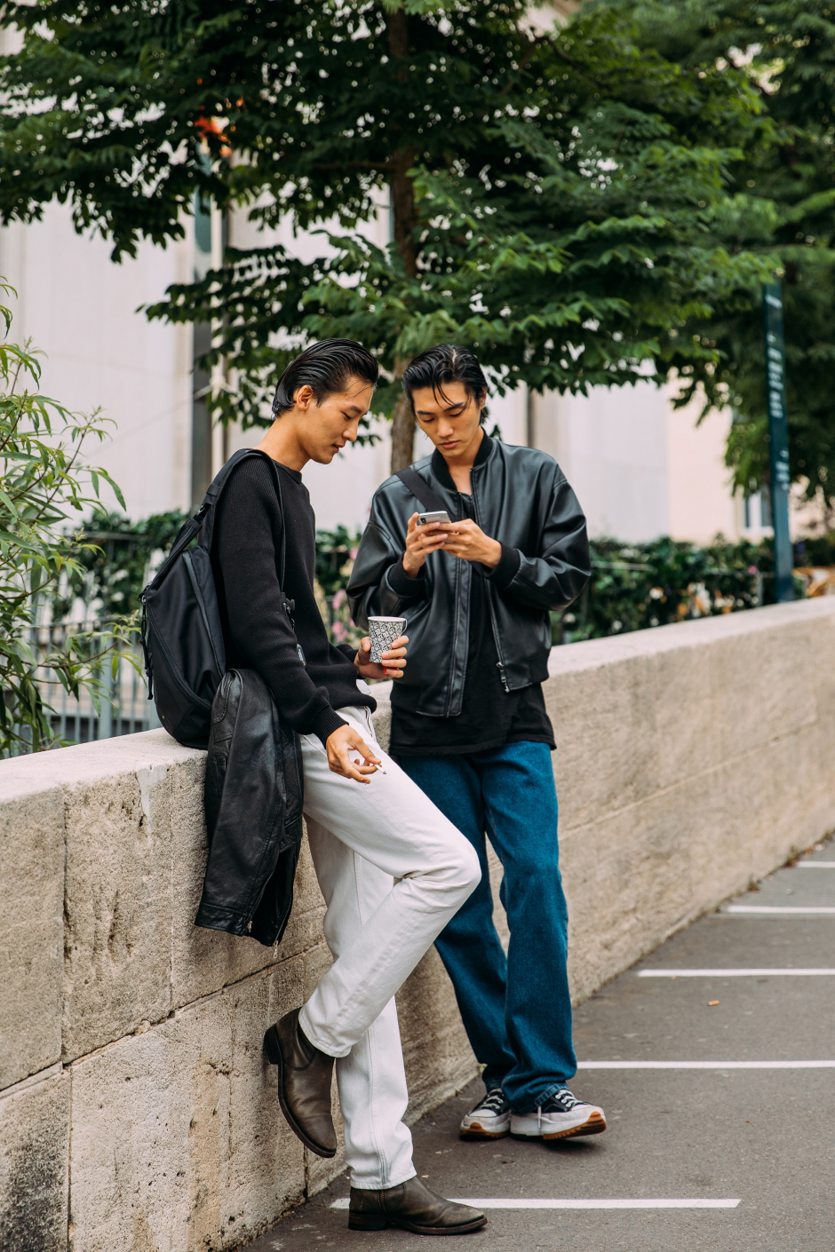 Paris Erkek Moda Haftası İlkbahar/Yaz 2022 Sokak Stili