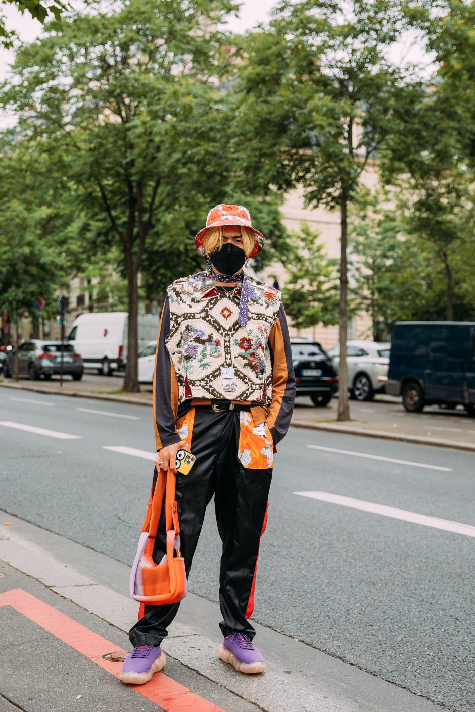 Paris Erkek Moda Haftası İlkbahar/Yaz 2022 Sokak Stili