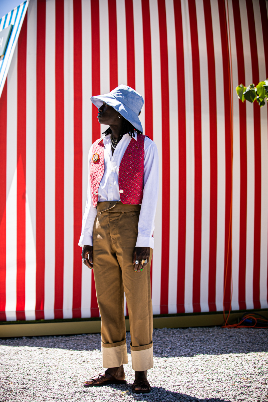 Pitti Uomo İlkbahar 2022'den Sokak Stilleri