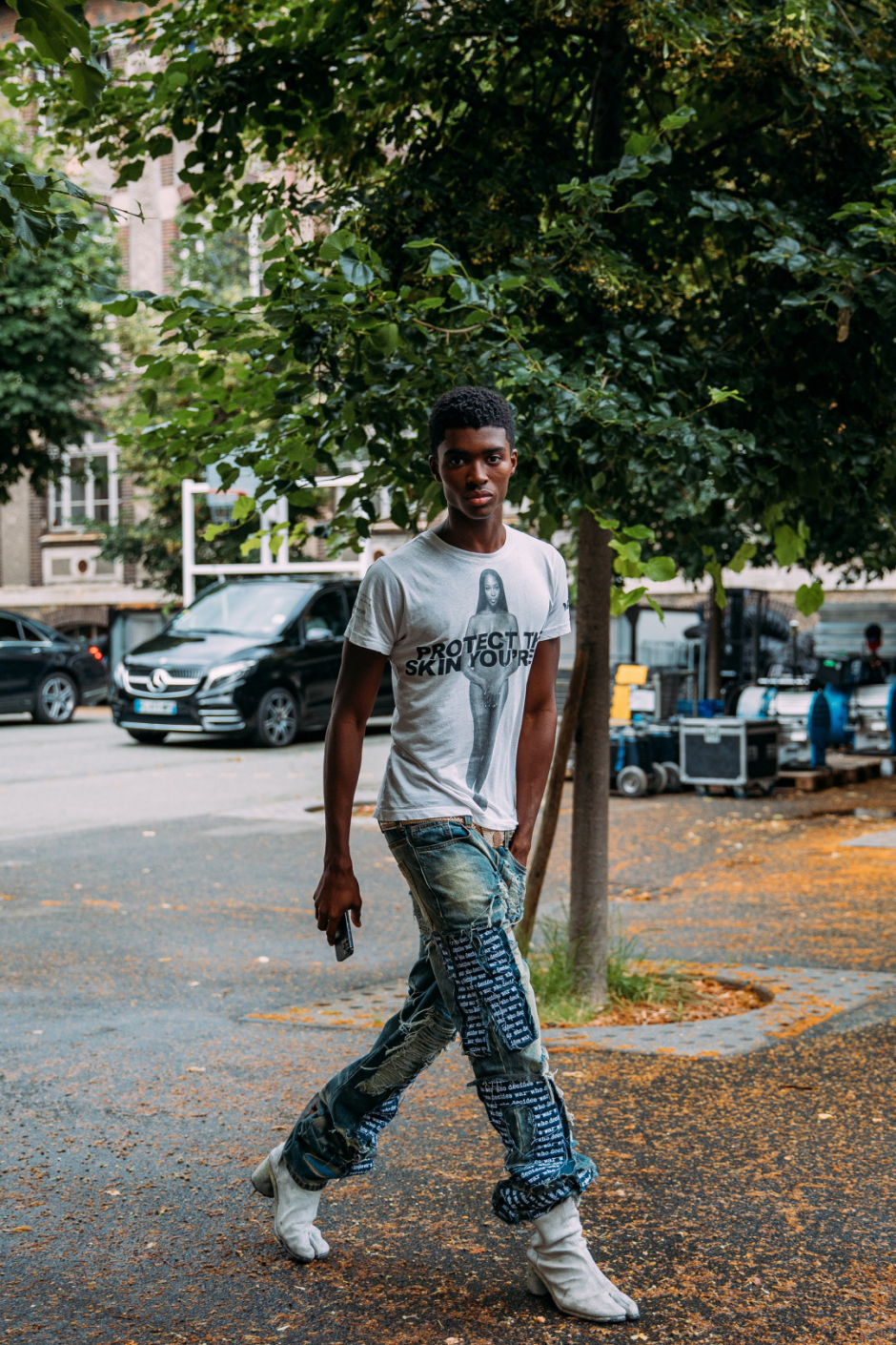 Sokak Stili Sonbahar/Kış 2022 Paris Haute Couture Moda Haftası