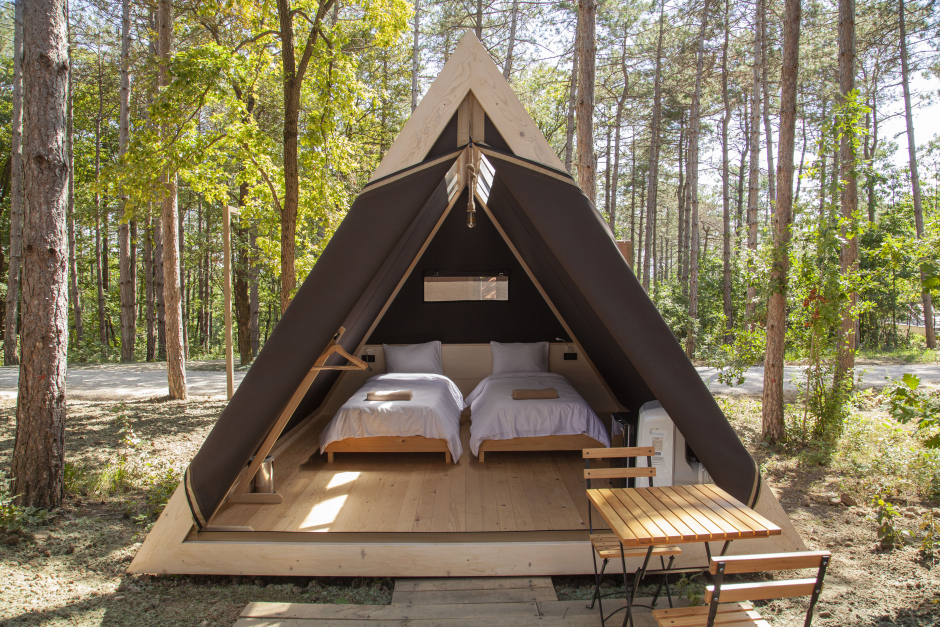 Doğanın Lüks Dengesinde Tatil: Longosphere Glamping