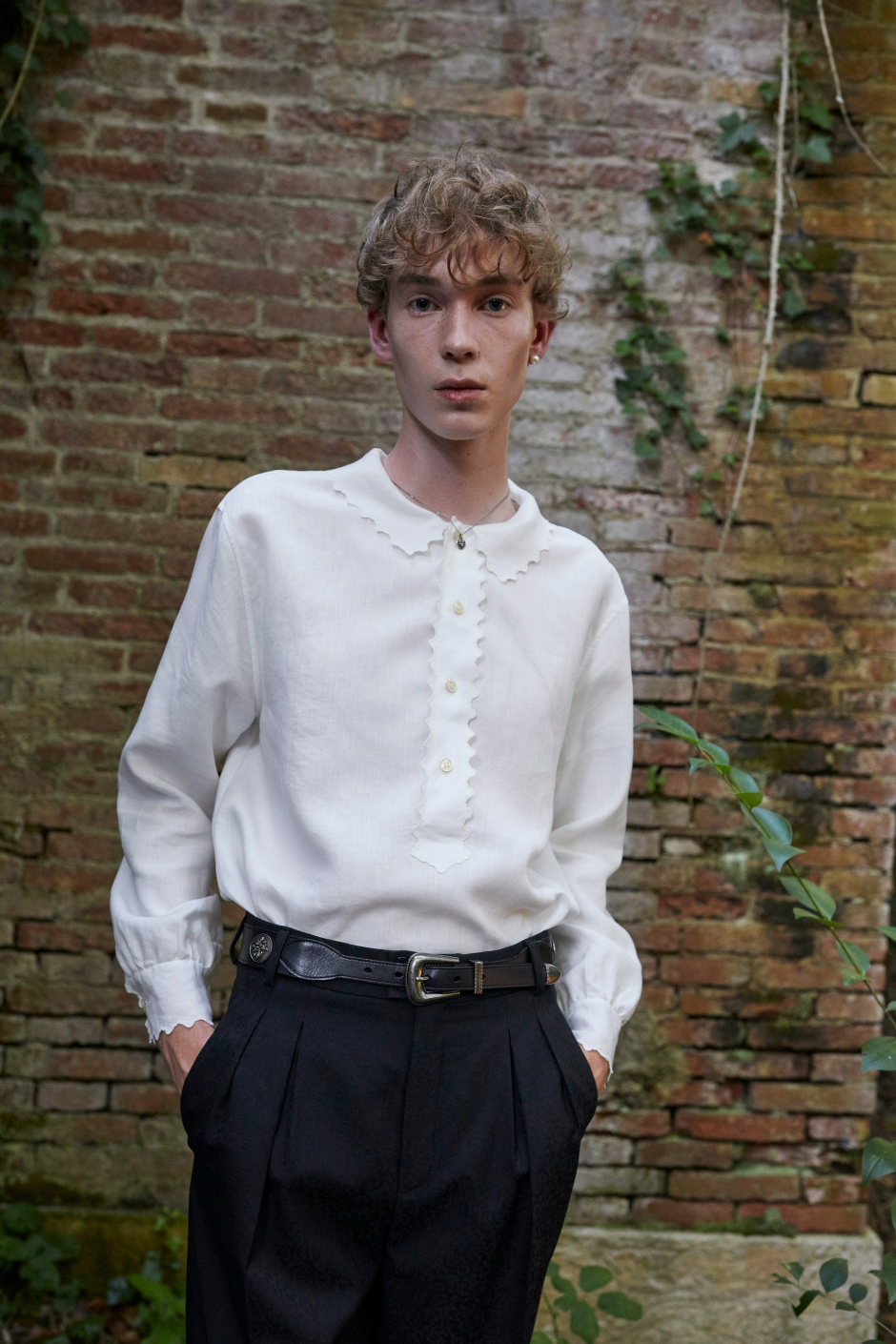 Saint Laurent İlkbahar 2022 Erkek Giyim Koleksiyonu