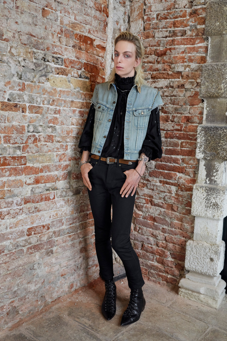 Saint Laurent İlkbahar 2022 Erkek Giyim Koleksiyonu