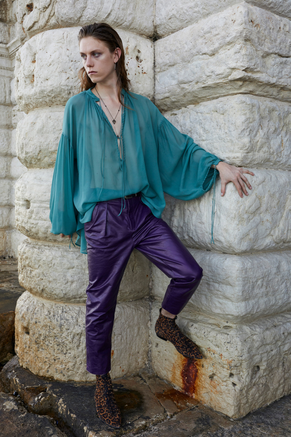 Saint Laurent İlkbahar 2022 Erkek Giyim Koleksiyonu