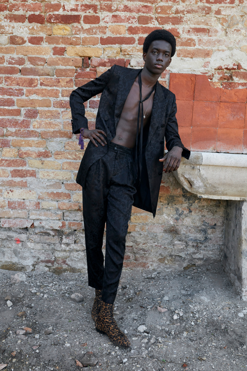 Saint Laurent İlkbahar 2022 Erkek Giyim Koleksiyonu