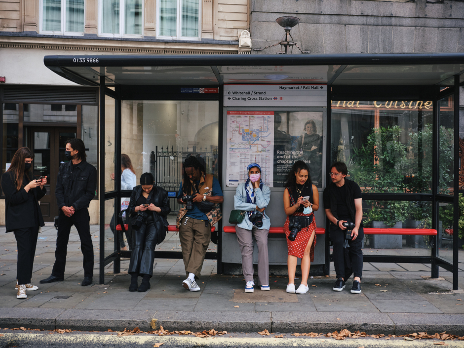 Londra Moda Haftası İlkbahar Yaz 2022 En İyi Sokak Stilleri