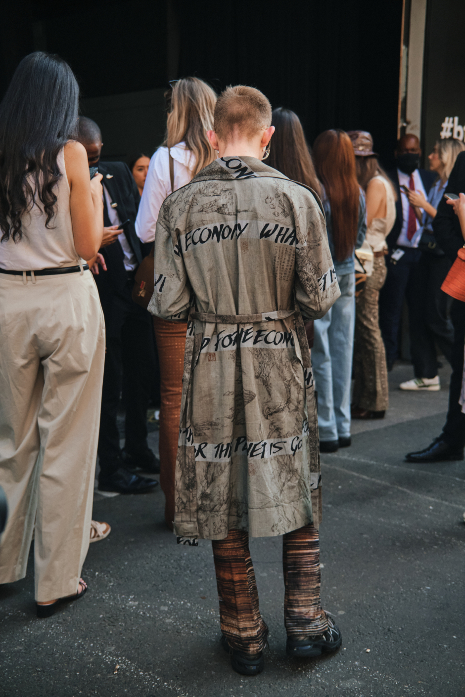 Londra Moda Haftası İlkbahar Yaz 2022 En İyi Sokak Stilleri