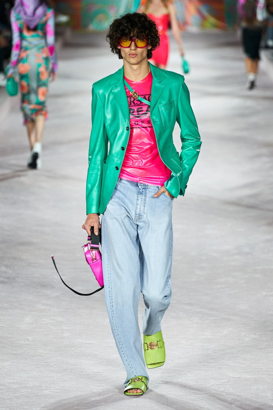 Versace İlkbahar/Yaz 2022