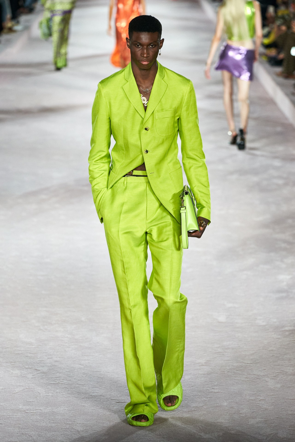 Versace İlkbahar/Yaz 2022