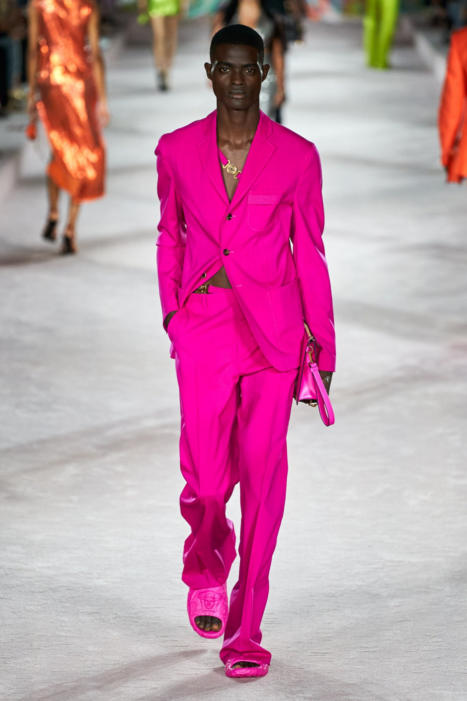 Versace İlkbahar/Yaz 2022