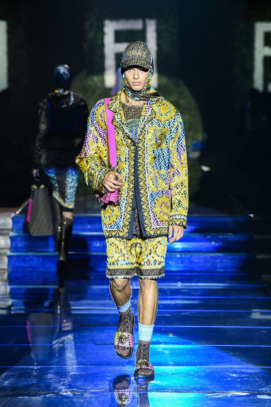 Versace & Fendi Bir Arada (Fendace)