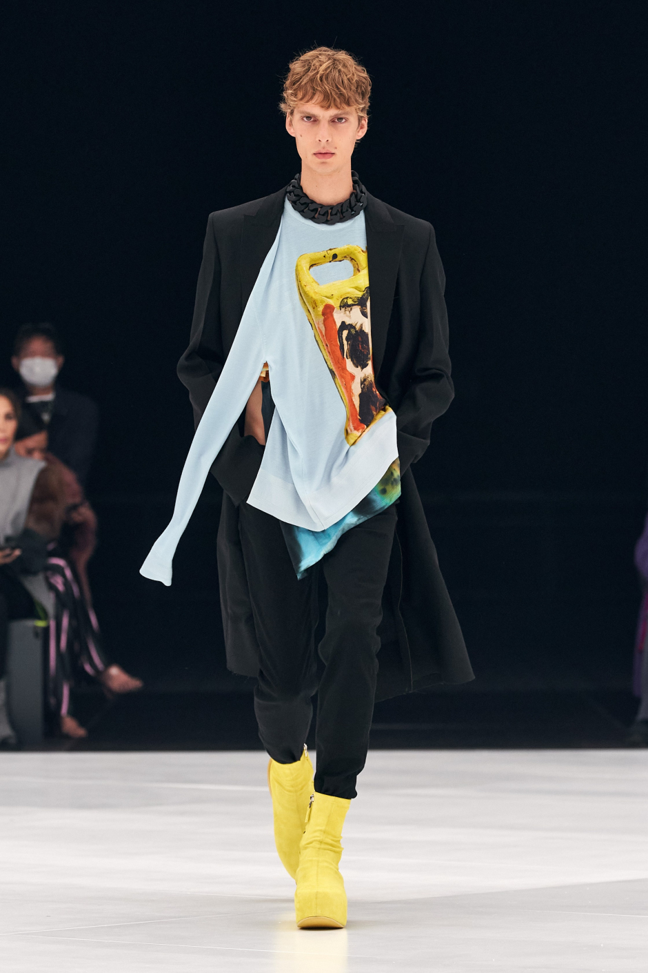 Givenchy İlkbahar/Yaz 2022: Lüks İşlevsellik