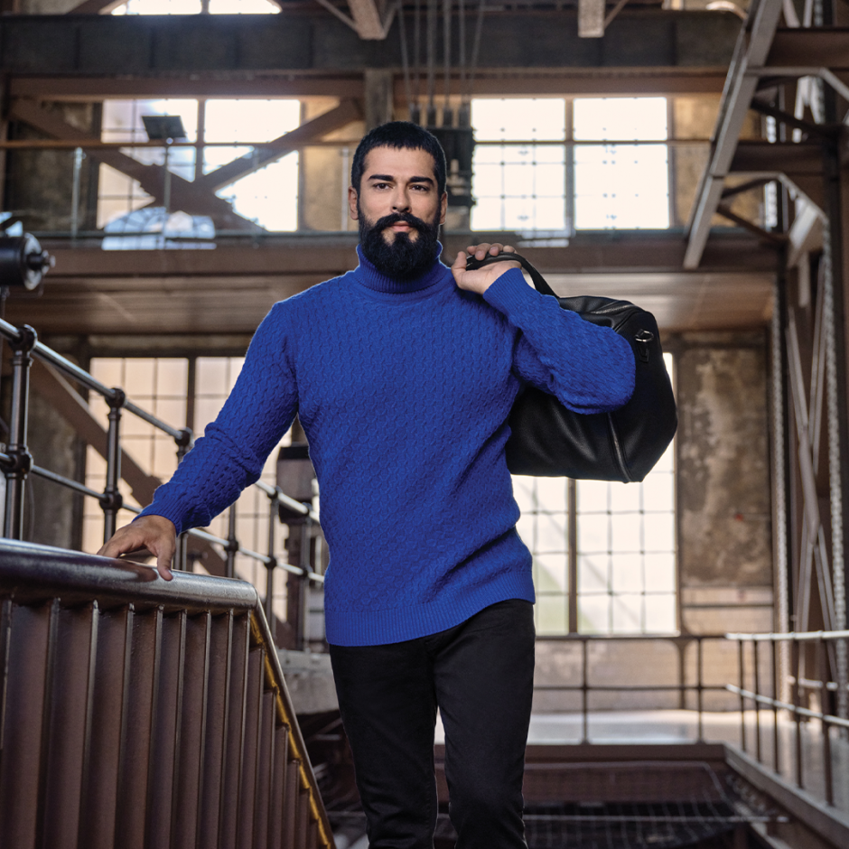 Başarıyı Üzerinde Taşı