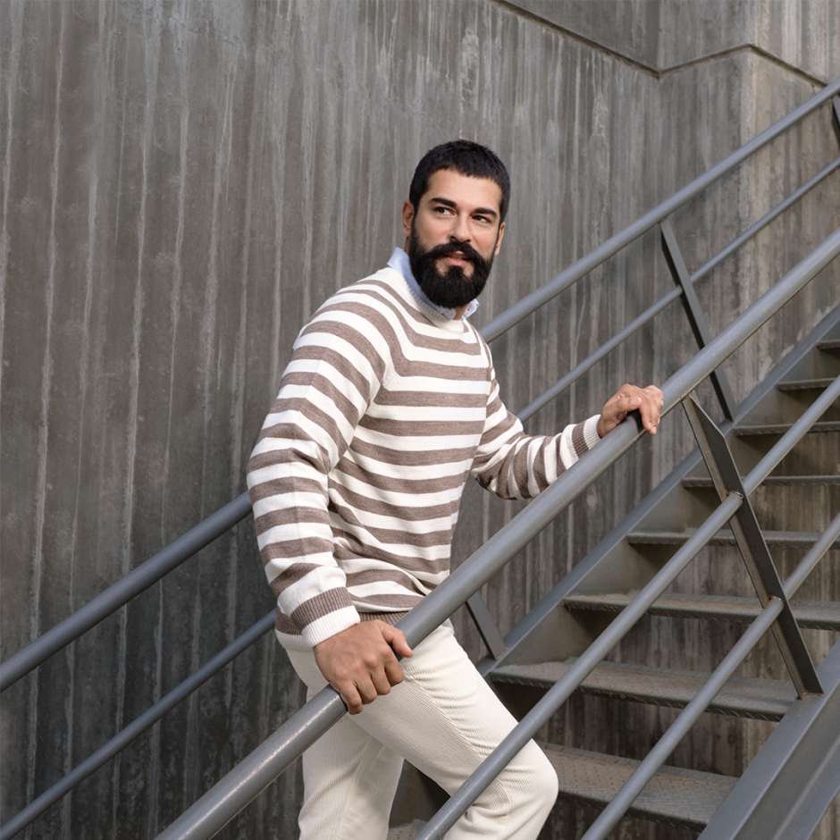 Başarıyı Üzerinde Taşı