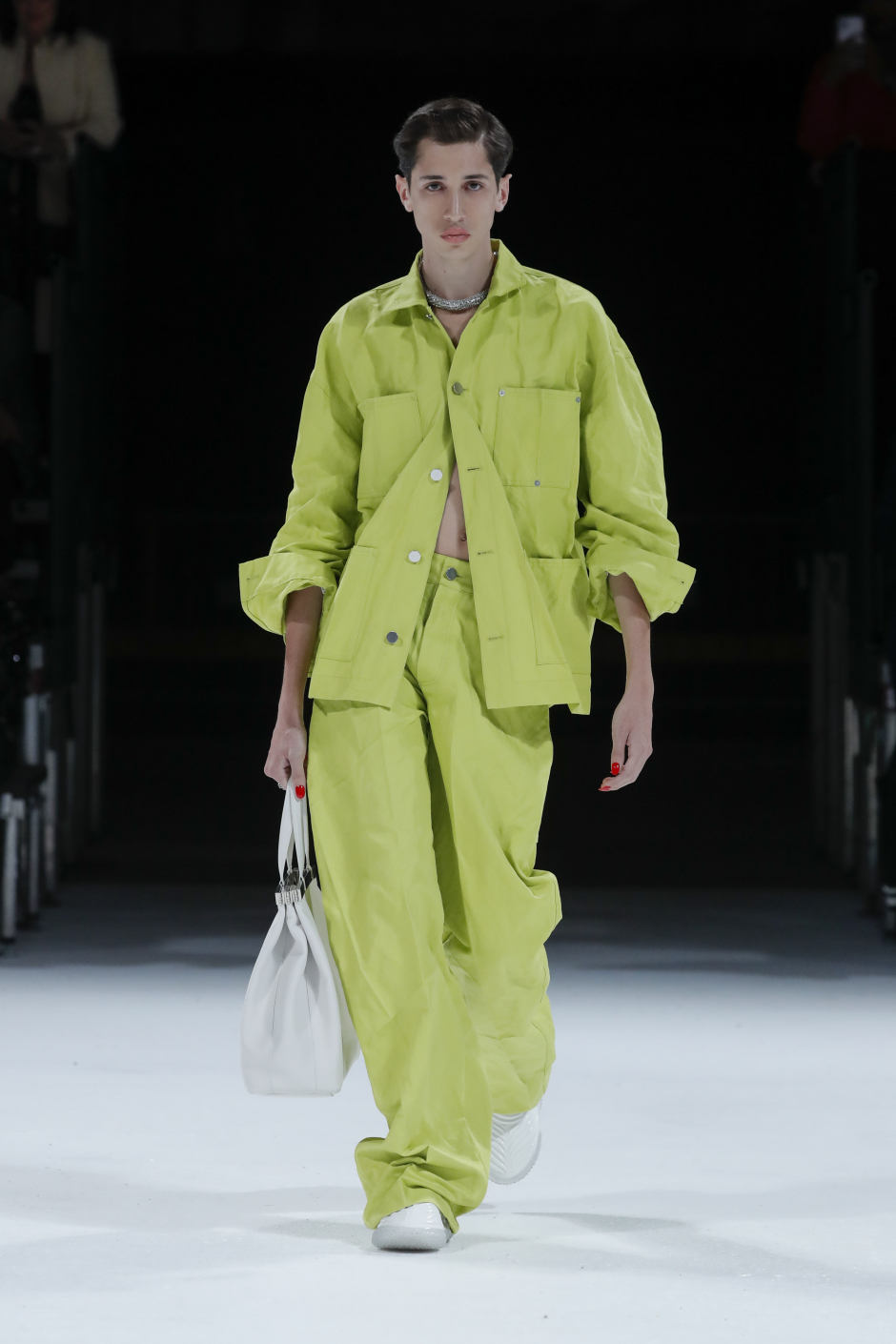 Bottega Veneta Salon 03