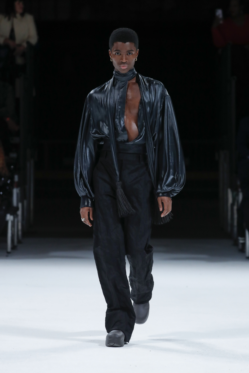 Bottega Veneta Salon 03