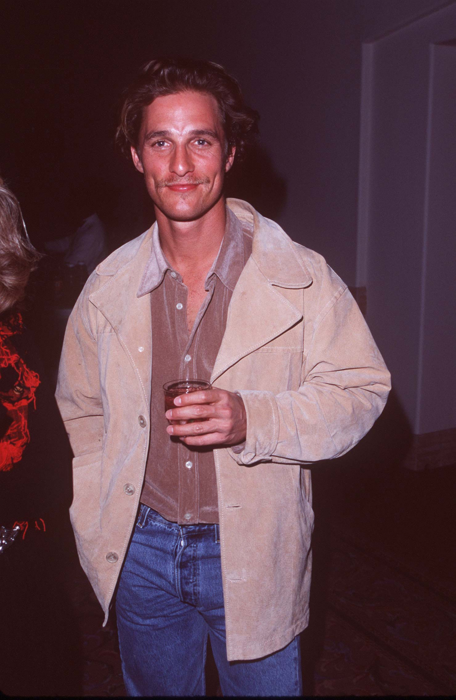 Matthew McConaughey’nin 90’lar Gardırobundan 5 Stil Dersi