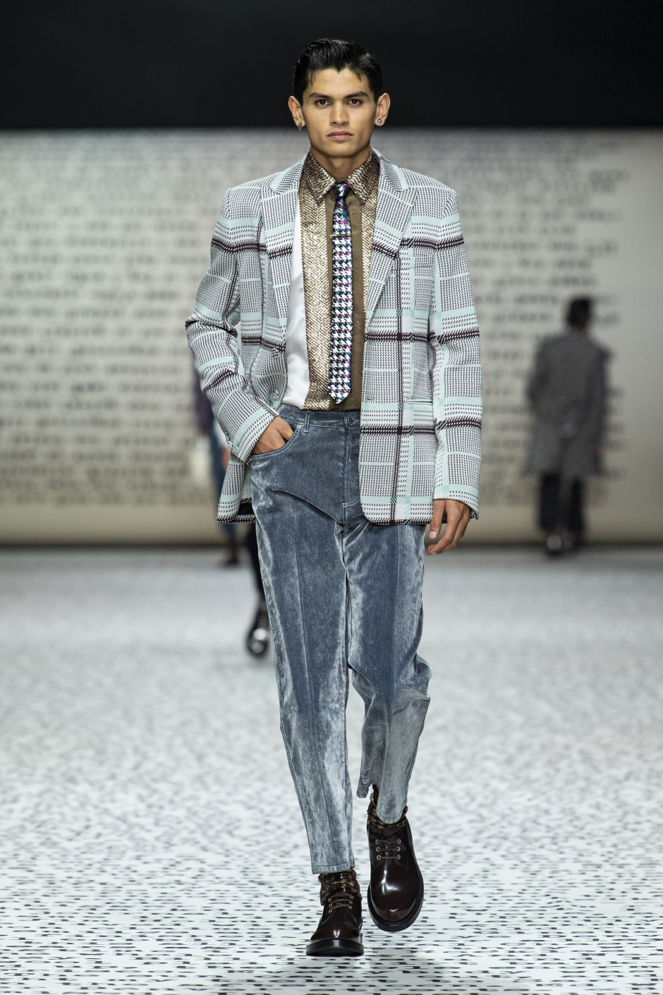 Bir Romanı Giymek Mümkün mü?| Dior Erkek Sonbahar 2022 Koleksiyonu