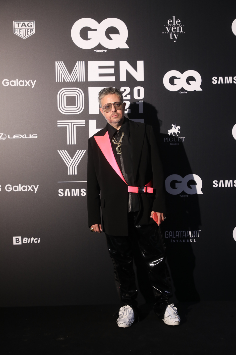 100 Fotoğrafla GQMOTYxSamsung Gecesi Kırmızı Halı