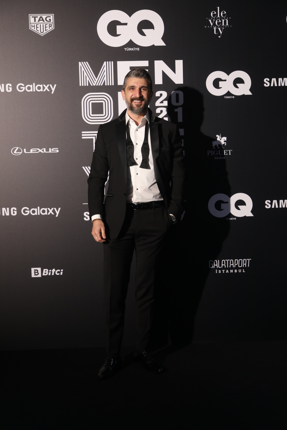 100 Fotoğrafla GQMOTYxSamsung Gecesi Kırmızı Halı