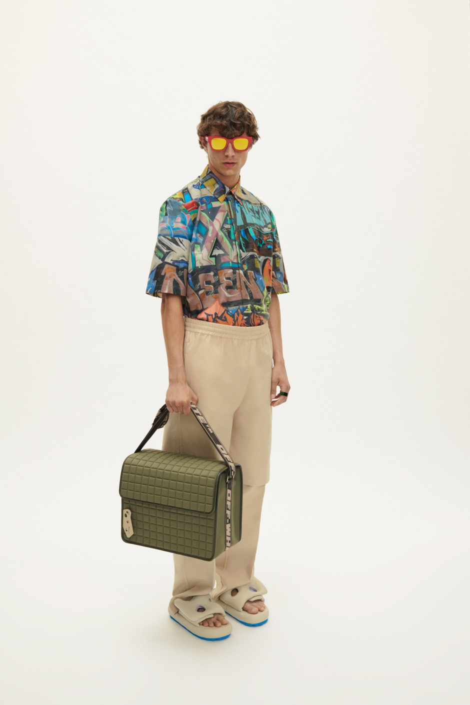 Off-White İlkbahar/Yaz 2022 Erkek Giyim Koleksiyonu