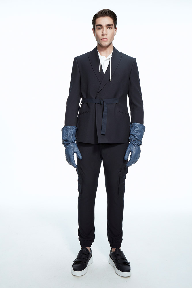 Karma Kahramanlar: Fashion Week Istanbul Sonbahar Kış 2022/23