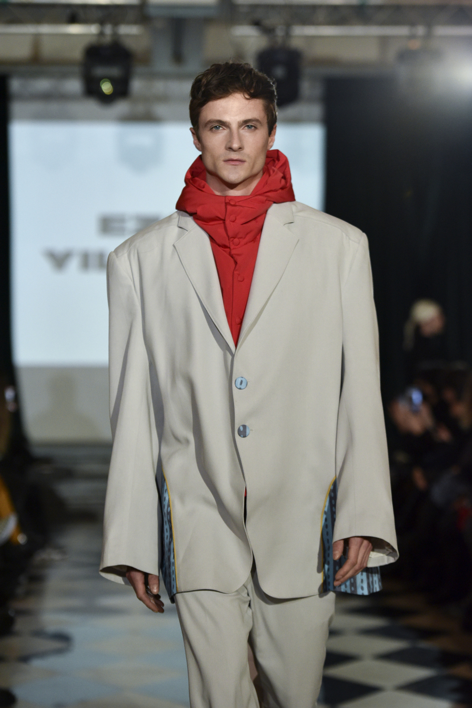 Karma Kahramanlar: Fashion Week Istanbul Sonbahar Kış 2022/23