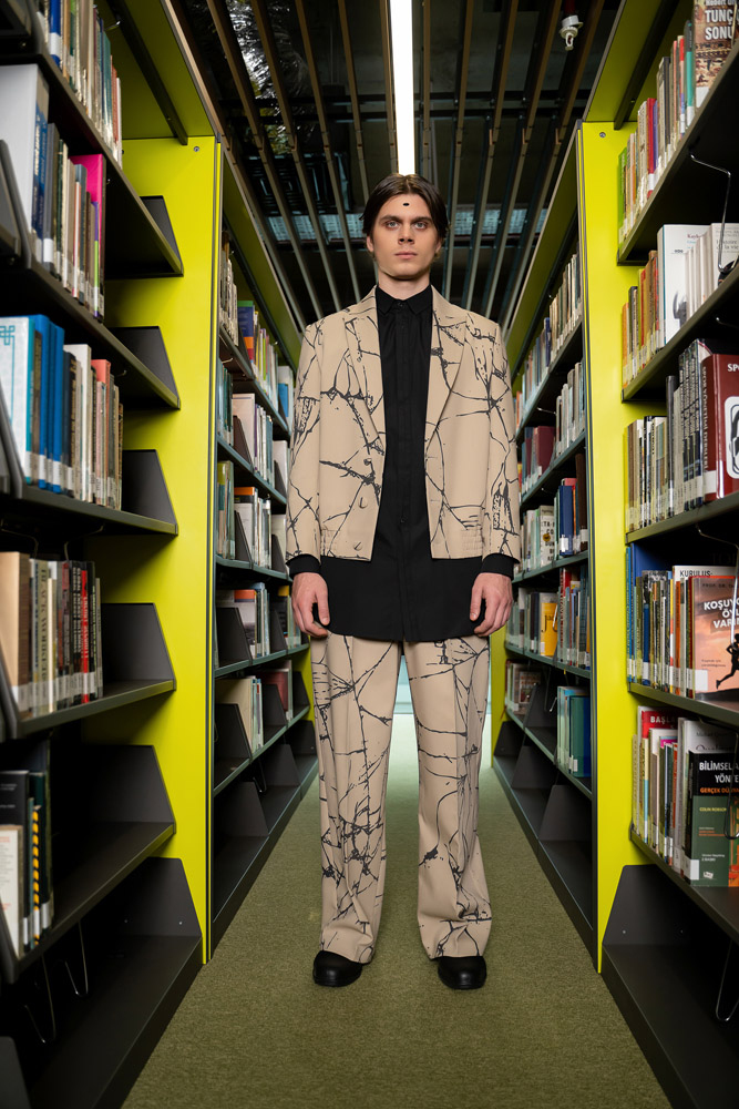 Karma Kahramanlar: Fashion Week Istanbul Sonbahar Kış 2022/23