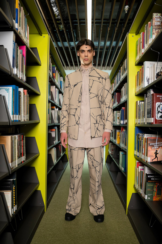 Karma Kahramanlar: Fashion Week Istanbul Sonbahar Kış 2022/23