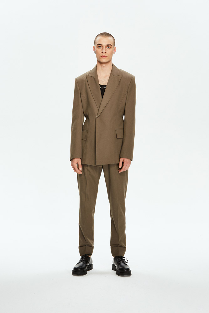 Karma Kahramanlar: Fashion Week Istanbul Sonbahar Kış 2022/23