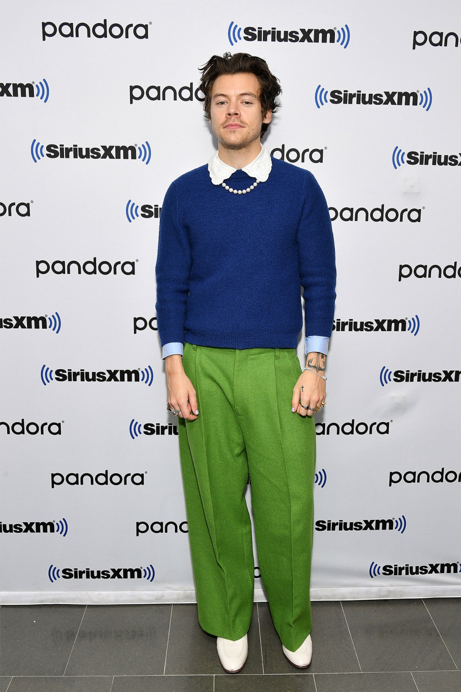 Harry Styles Dünyanın En İyi Giyinen Müzisyenlerinden Biri... İşte Nedeni