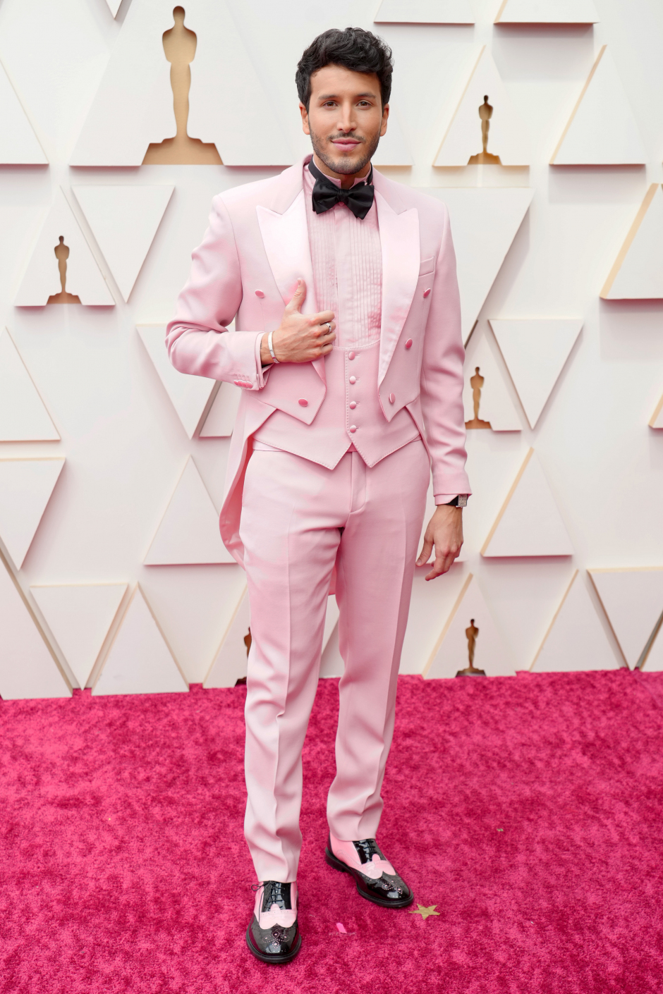 OSCAR 2022: 94. Akademi Ödülleri'nde En İyi Giyinenler OSCAR 2022: 94. Akademi Ödülleri'nde En İyi Giyinenler
