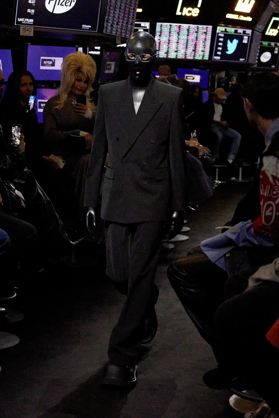 New York’ta Balenciaga Hisseleri Yükseliyor!