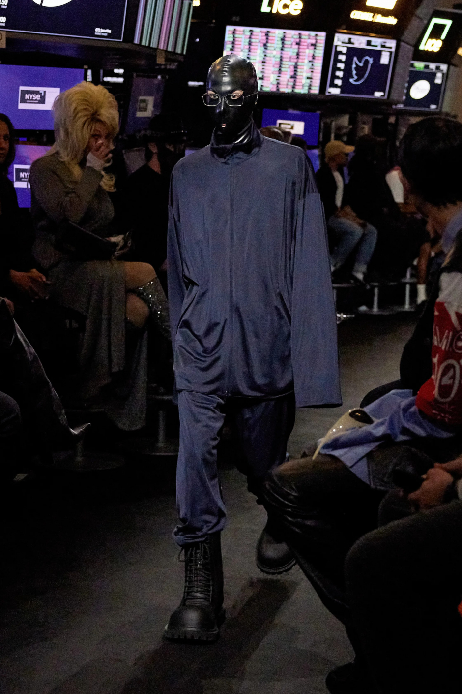 New York’ta Balenciaga Hisseleri Yükseliyor!