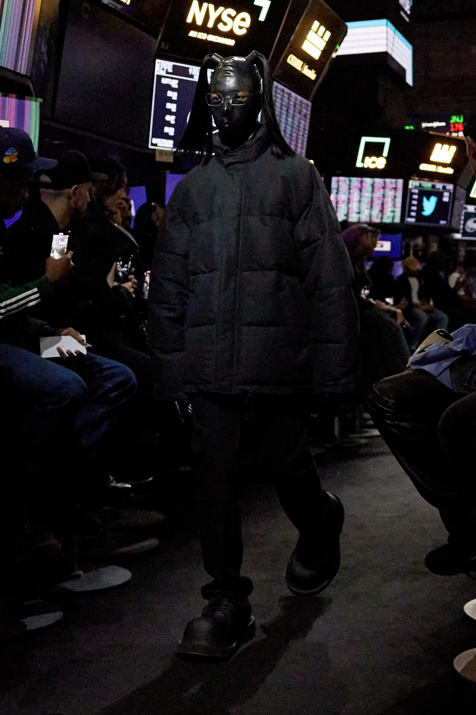 New York’ta Balenciaga Hisseleri Yükseliyor!