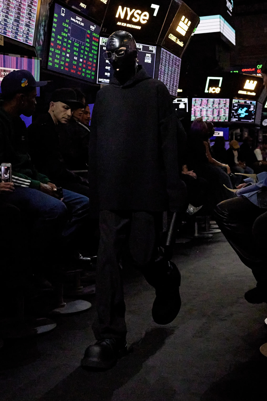 New York’ta Balenciaga Hisseleri Yükseliyor!