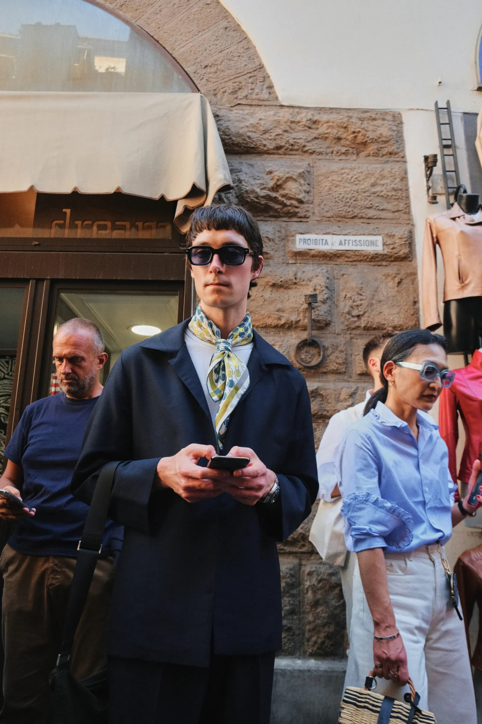 İlkbahar 2023 Pitti Uomo En İyi Sokak Stilleri