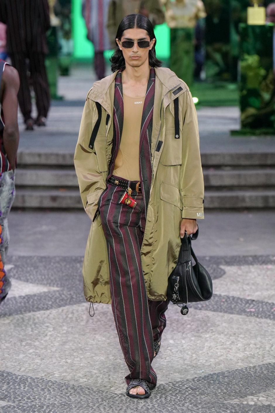 Versace İlkbahar 2023