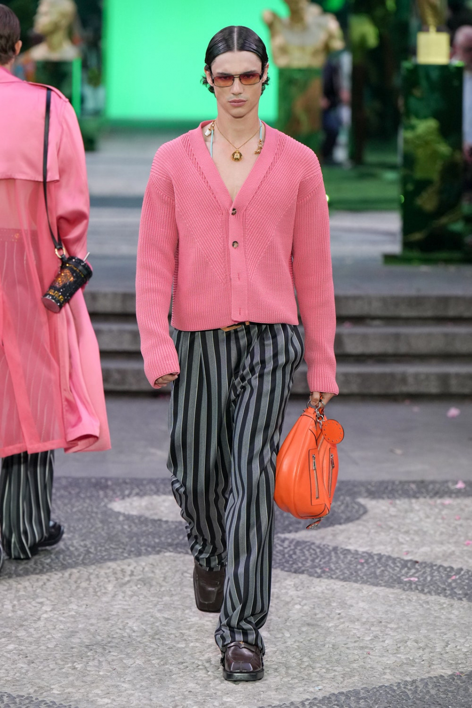 Versace İlkbahar 2023