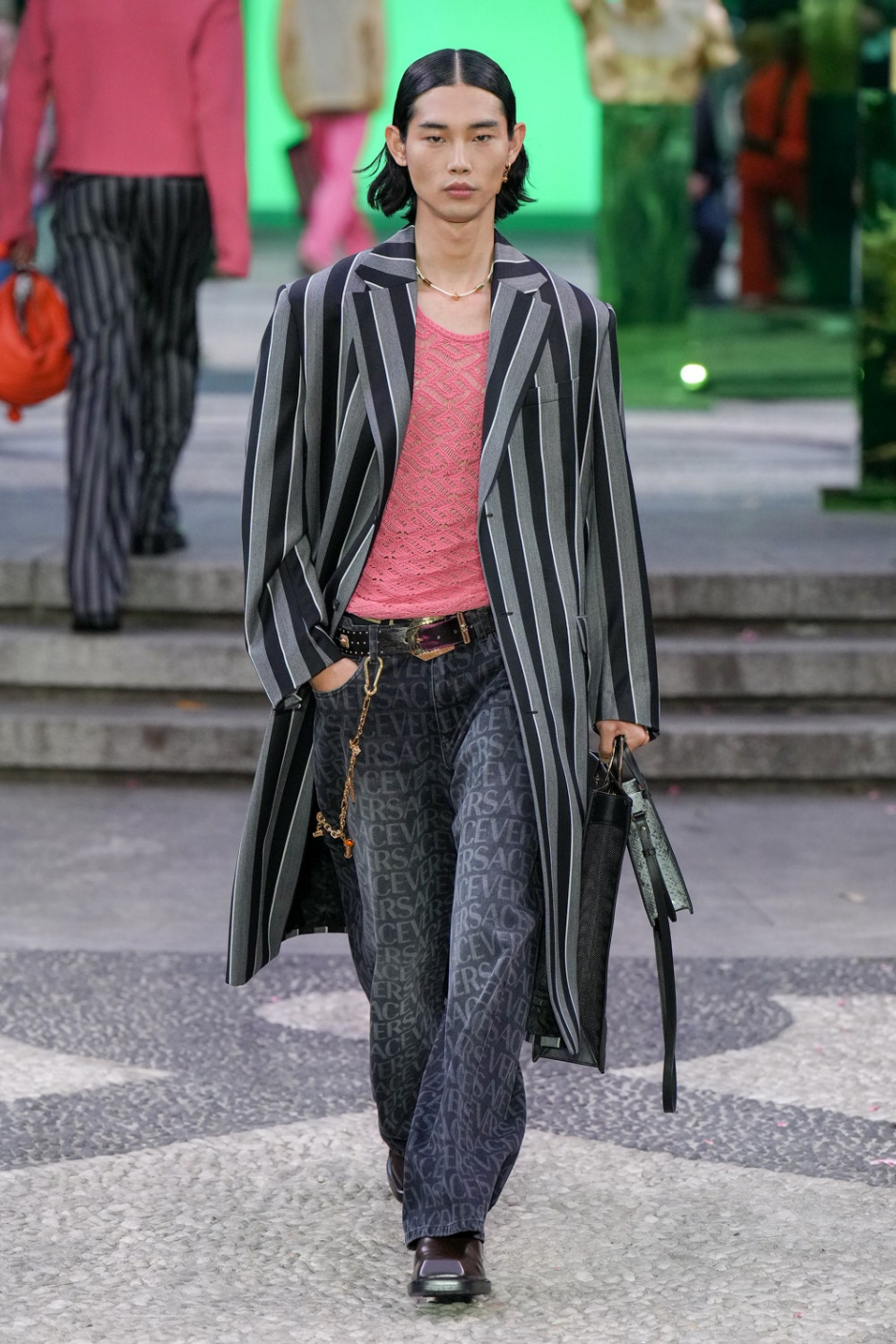 Versace İlkbahar 2023