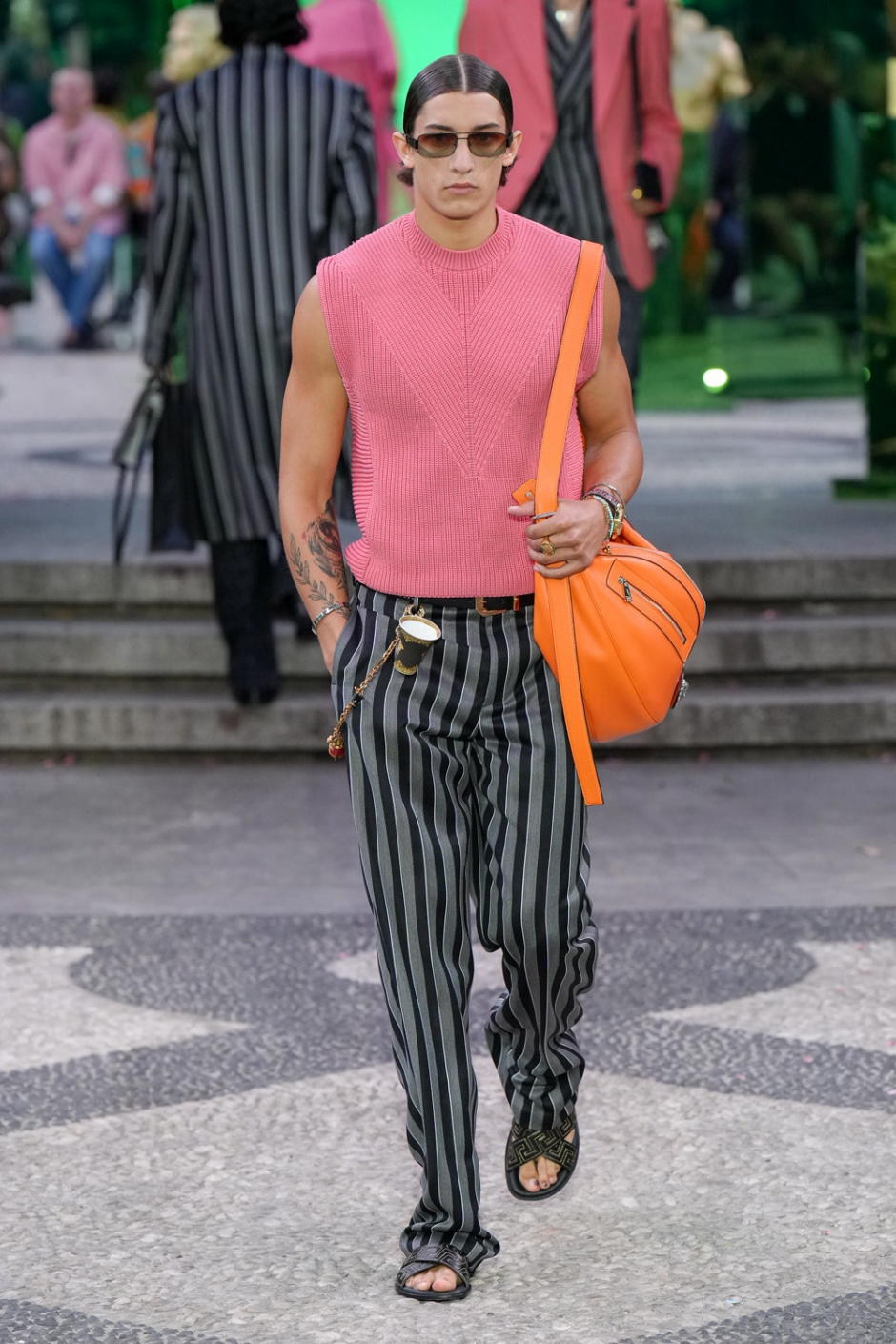 Versace İlkbahar 2023